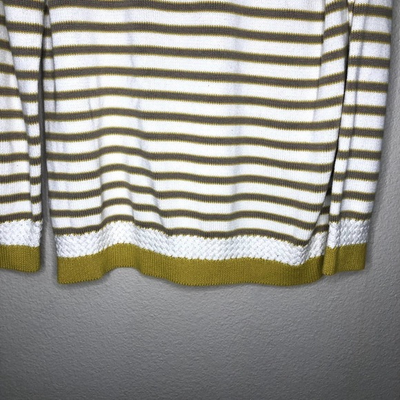 DE Collection Sweater Cream Yellow Tan Stripe Crew Neck Pullover Casual Sz Small - Picture 9 of 12